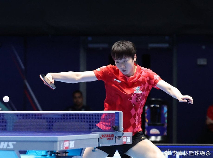 开云体育-3-0横扫黑马一姐！中国女乒27岁1米76王牌闪耀：有她马琳很安心|王曼昱|斯佐科斯|罗马尼亚|世乒赛|团体世乒赛_新浪体育_新浪新闻