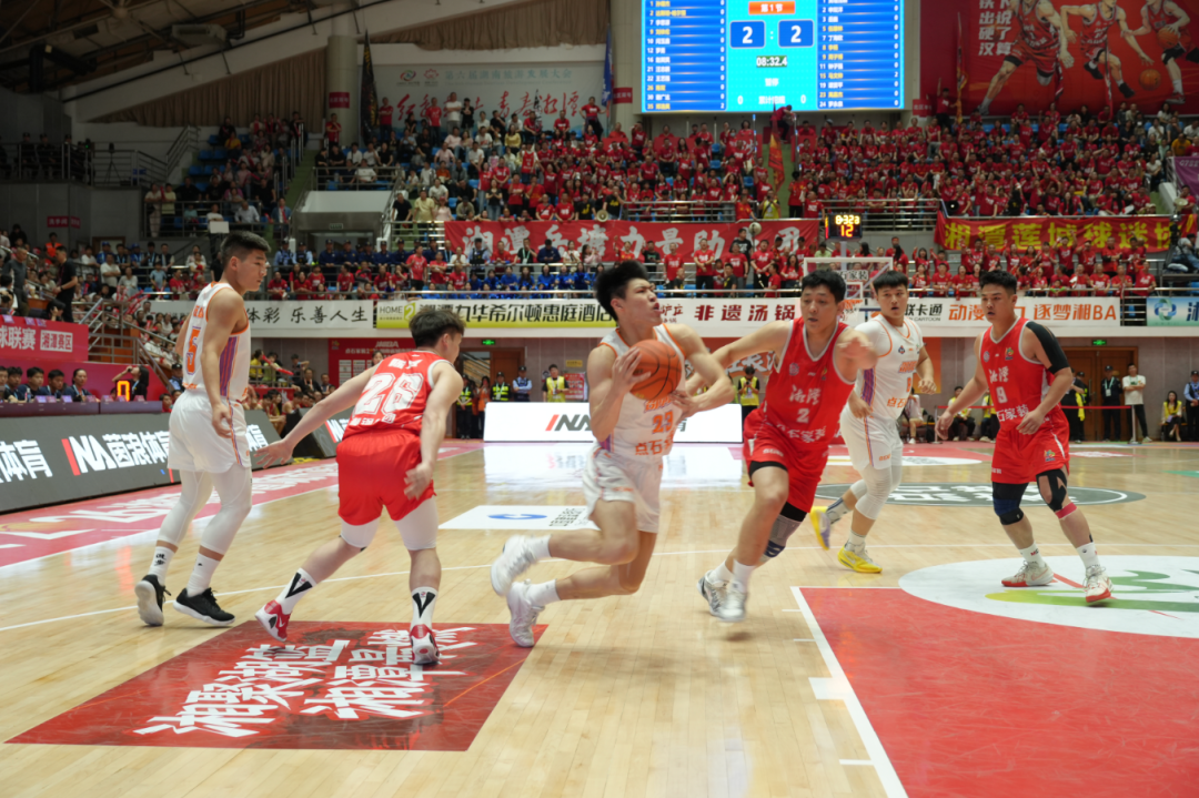 开云官网-54:73！邵阳队客场不敌湘潭队